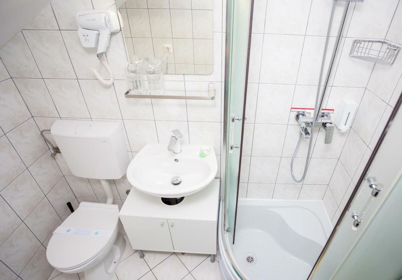 Mima'S Rooms Оміш Екстер'єр фото